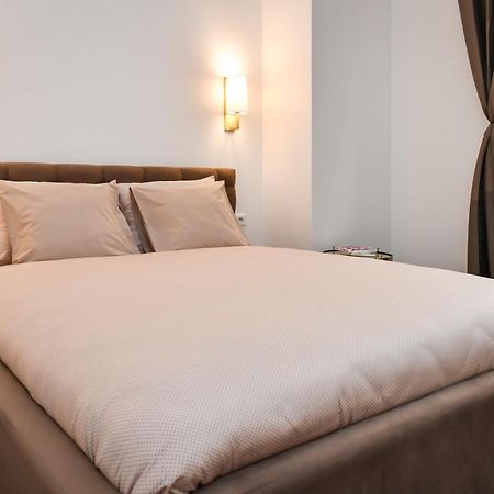 1 Bedroom Apartment Next To Monaco โบโซเลย ภายนอก รูปภาพ