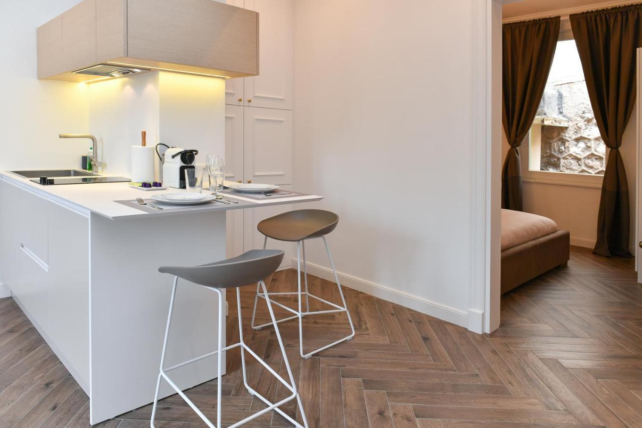 1 Bedroom Apartment Next To Monaco โบโซเลย ภายนอก รูปภาพ