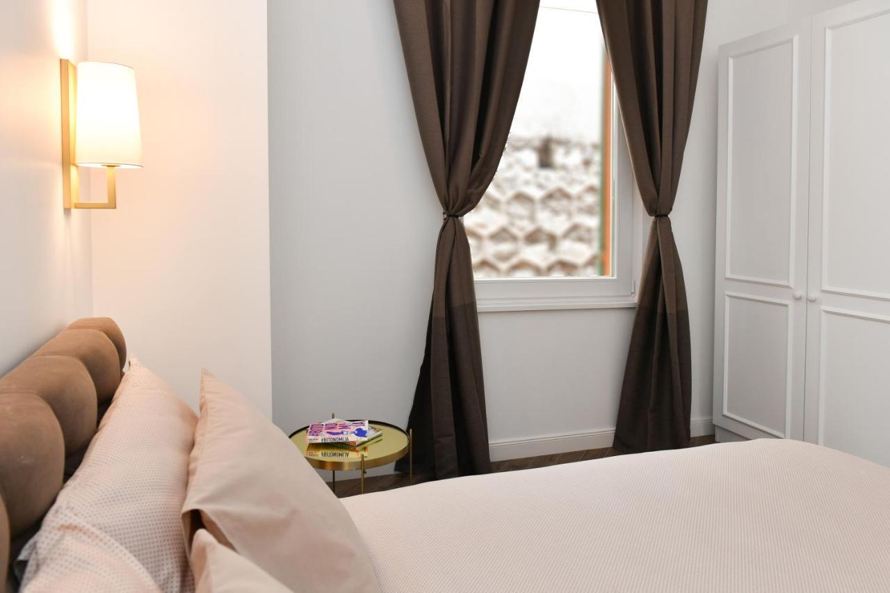 1 Bedroom Apartment Next To Monaco โบโซเลย ภายนอก รูปภาพ